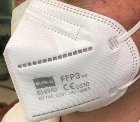 Καμία διπλωμένη FFP3 μάσκα FFP3 βαλβίδων που φιλτράρει τη μισή μάσκα στα πρότυπα της ΕΕ με Earloops